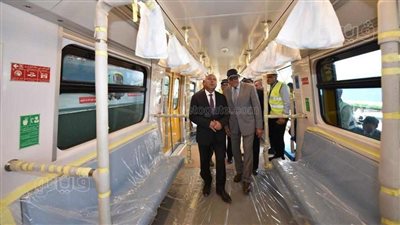 مترو الأنفاق يتسلم قطار من إنتاج مصنع سيماف (فيديو) 