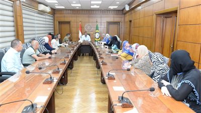 تفاصيل اجتماع محافظ الدقهلية بإدارة الاتصال السياسي لوضع استراتيجية للعمل