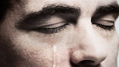 تفسير حلم الدموع في المنام وعلاقته بالفرح وانتهاء الهموم 