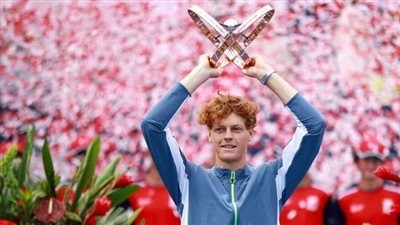 سينر يحتفظ بصدارة التصنيف العالمي للتنس 