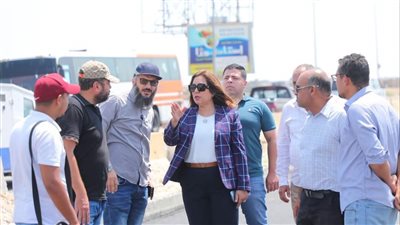 محافظ دمياط تتابع الأعمال الجارية لرصف طريق شطا ضمن مخطط تطويره