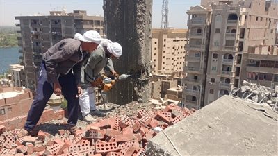 إزالة 44 حالة تعد على أراض زراعية وأملاك دولة بأسيوط