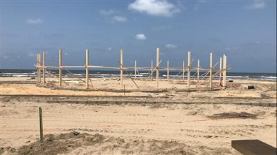 وفد المجلس القومي لذوي الإعاقة بمجلس الوزراء يزور شاطئ قادرون بدمياط الجديدة