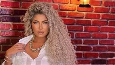 علا غانم تظهر بلوك مختلف ولون شعر جريء (صور) 