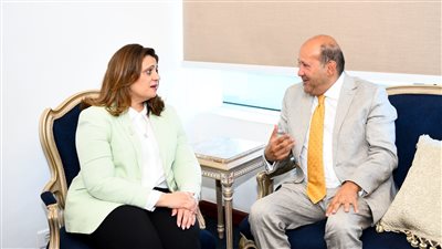 وزيرة الهجرة تبحث إشراك المصريين بالخارج في المبادرة الوطنية للمشروعات الخضراء