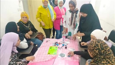 منصة أيادي مصر تنظم ورشة لتعليم الريزن بالأقصر 