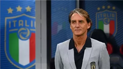 منتخب إيطاليا، ساكي يهاجم مانشيني بعد استقالته من الأزوري