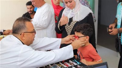 محافظ الإسكندرية: استمرار تكثيف القوافل الطبية المجانية بنطاق الأحياء 