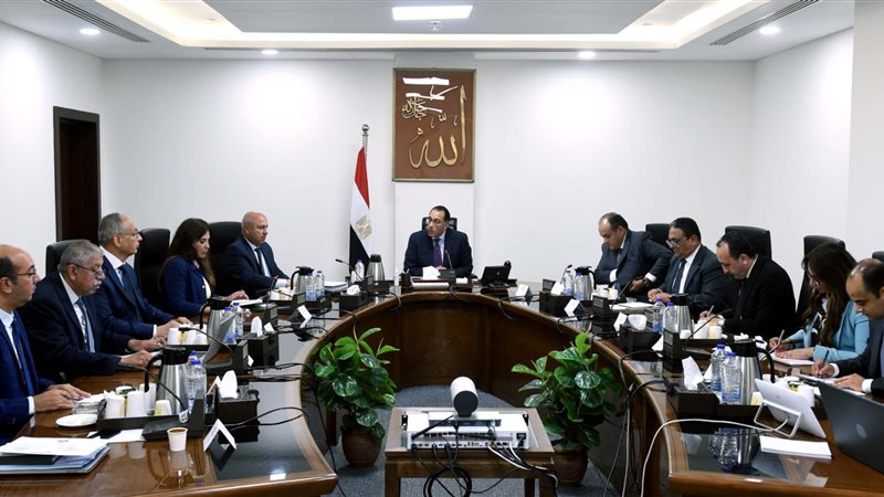 اجتماع برئاسة الدكتور