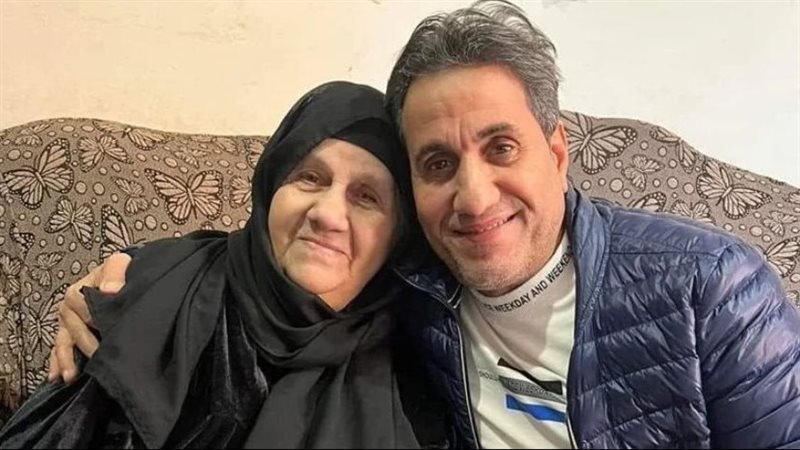 تشييع جثمان والدة