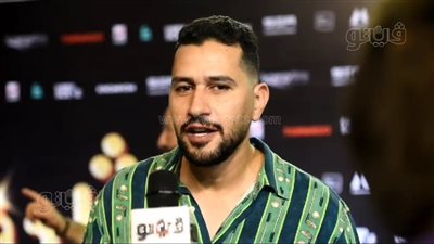 علي الطيب: أتمنى العودة لتقديم استاند أب كوميدي بعد نجاح ضحكني شكرا (فيديو) 