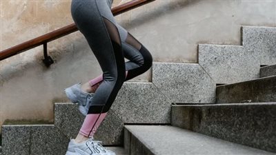  صعود السلالم يقلل خطر الإصابة بـ10 سرطانات خطيرة 