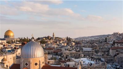 إعلام عبري: هجوم يستهدف مركز شرطة إسرائيلي في القدس المحتلة