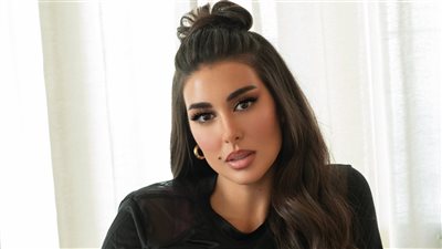 ياسمين صبري تتألق بالأسود في أحدث ظهور