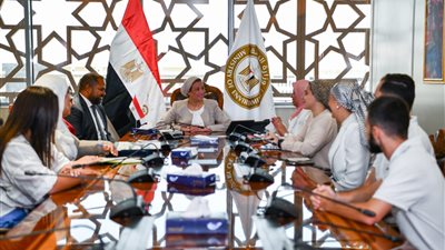 وزيرة البيئة تستعرض خطط وأهداف التنمية المستدامة