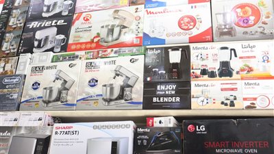 أسعار الأجهزة الكهربائية بشارع عبدالعزيز في العتبة ( فيديو وصور)