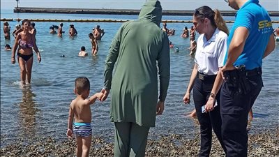 منع مسلمات من الاستحمام فى شاطئ إيطالي بـ البوركينى ووصفه بملابس العصور الوسطى