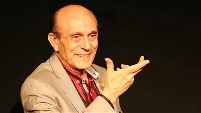 محمد صبحي يواصل هوايته في إطلاق التصريحات الصادمة: كنا شعبا عظيما ولم نعد.. ويكشف سر رفضه الوزارة 4 مرات: الفنان أهم من الوزير