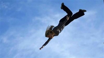 مصرع عامل بناء سقط من الطابق الرابع بالقاهرة الجديدة 