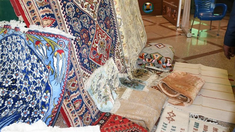 جانب من المعروضات،