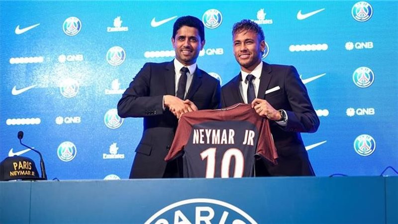 ناصر الخليفي مع البرازيلي