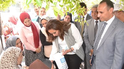 نائب محافظ البحيرة تشهد فعاليات اليوم الثالث من القوافل الطبية المتخصصة