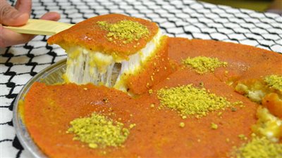 طبق الكنافة يثير جدلًا واسعا في الأردن، اعرف السبب وعلاقة ذلك بنتائج الثانوية العامة