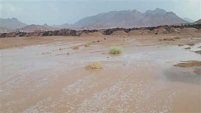 أمطار وسيول لليوم الثالث في عز الحر بسانت كاترين والمحافظة ترفع الطوارئ