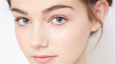 مكعبات الخيار والبطاطس لبشرة خالية من العيوب والهالات السوداء 