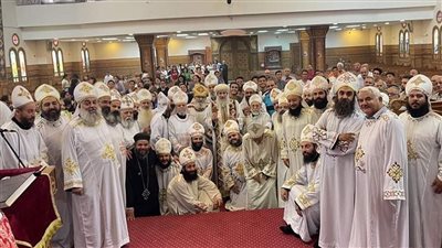 الأنبا فام يترأس اجتماع كهنة شرق المنيا