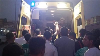 مصرع شخصين وإصابة 3 اخرين دهستهم سيارة أعلى الطريق الدائري 