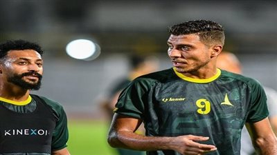 بينهم محمد شريف، غضب في الخليج السعودي بسبب الأجانب