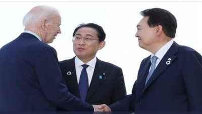 كوريا الشمالية تتأهب لاستفزاز جارتها الجنوبية بصاروخ باليستي عقب قمة ثلاثية