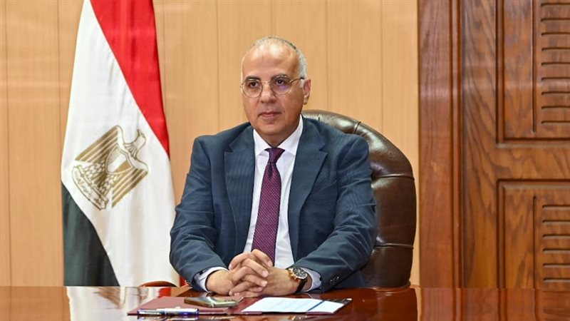 وزير الري الدكتور