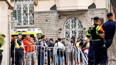 السويد ترفع مستوى التحذير من الإرهاب بعد إحراق نسخ من المصحف