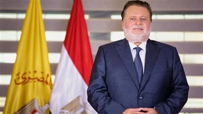 ملفات على مكتب محافظ البنك المركزي بعد تجديد تكليفه 