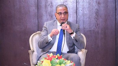 محافظ الفيوم يعتمد تخفيض مجموع القبول بمدارس التعليم الفني ما بين 5 و10 درجات