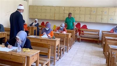 اليوم، امتحان مواد “الإنجليزي والتفاضل والتكامل والنحو” لطلاب الثانوية الأزهرية دور ثان