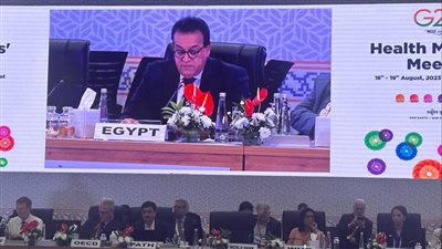 وزير الصحة يؤكد ضرورة خضوع المنتجات العشبية الطبية لرقابة الجودة