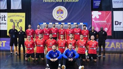 رجال يد الأهلي يخسر أمام برشلونة في بطولة كأس الأبطال الدولية