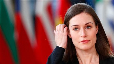 بعد فيديو الفضائح، رئيسة وزراء فنلندا السابقة تظهر بملابس مثيرة فى مهرجان موسيقي (صور)