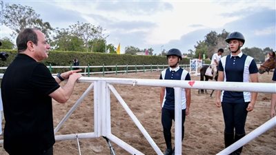 السيسي يتابع برامج التدريب والتأهيل والإعداد البدني لطلبة الكليات والمعاهد العسكرية