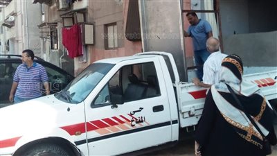 حي مناخ بورسعيد: إزالة فورية لمحل بشقة سكنية في منطقة الكويت (صور)