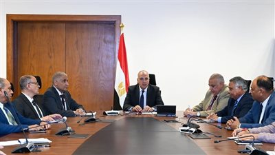 سويلم يتابع إجراءات تطوير منظومة توزيع المياه