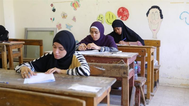 امتحانات صفوف النقل