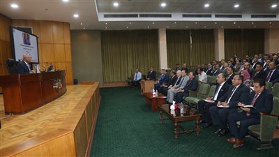 وزير النقل يشهد انطلاق فعاليات الدورات التدريبية الخاصة برفع مهارات السائقين 