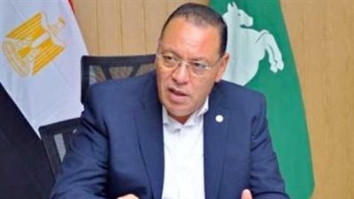 محافظ الشرقية يستجيب لشكاوى المواطنين 