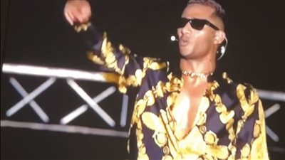 القمة مكاني، محمد رمضان يشعل حفله بـ جدة ويقدم استعراضات استثنائية (فيديووصور)