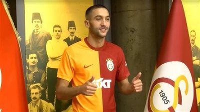 حكيم زياش ينتفض ضد جيش الكيان الصهيوني ويؤكد: فلسطين حرة