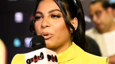 دنيا سامي: هذا موقفي من تقديم ستاند أب كوميدي وأمينة خليل ألذ حاجة في العالم 